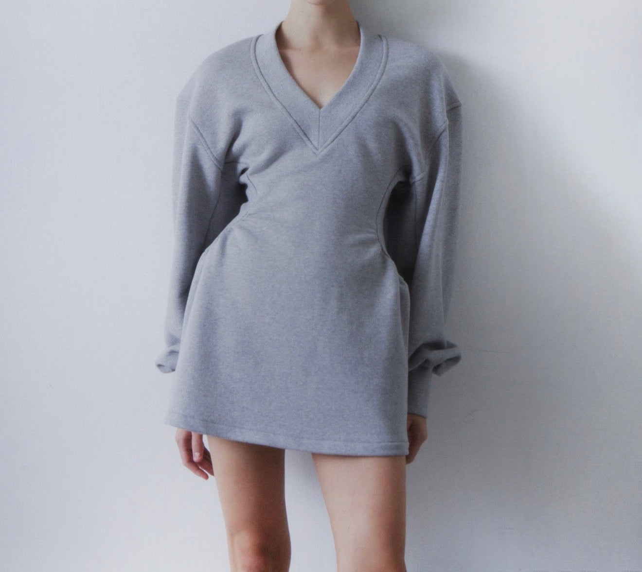 Hourglass Sweatshirt Mini
